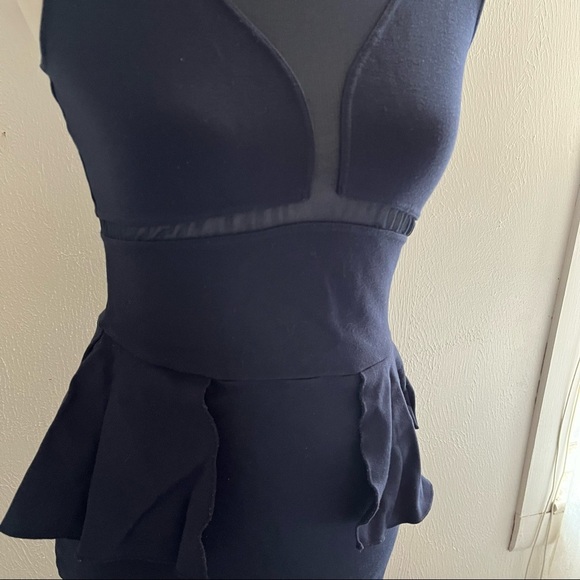 Victoria’s Secret Moda Intl’ Navy Blue Ponte Knit & Mesh Peplum Dress Sz 6 - Picture 2 of 10